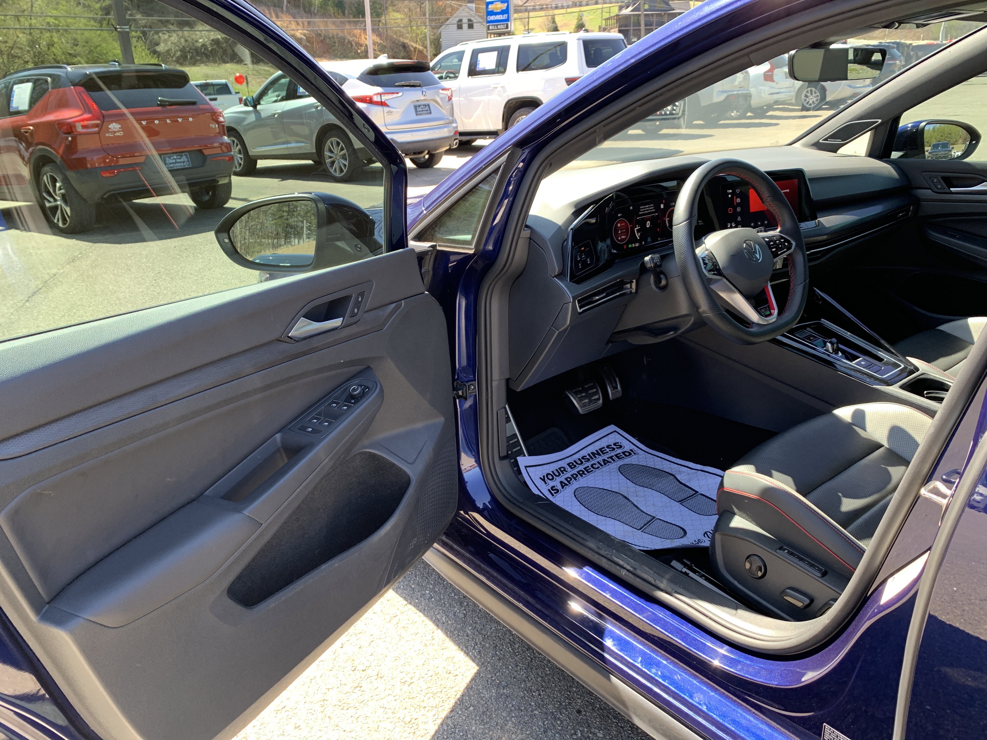 Used 2023 Volkswagen GTI SE w/ SE Leather Package FWD image 21