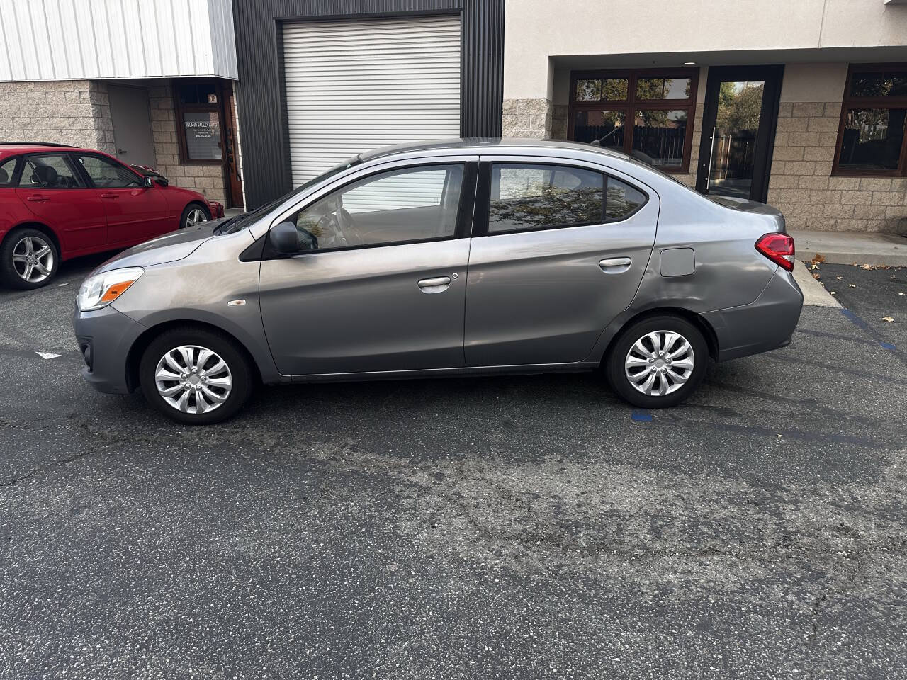 Used 2018 Mitsubishi Mirage G4 ES FWD image 2