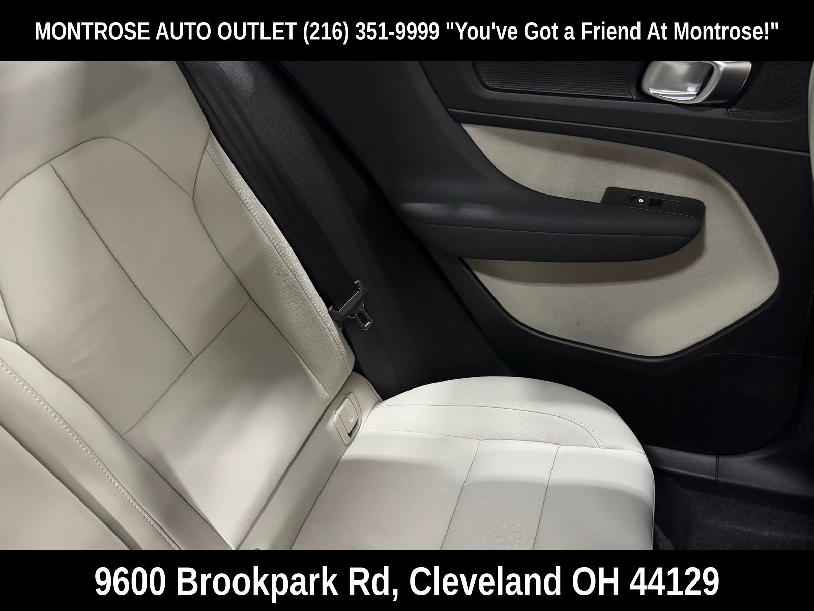 New 2026 Volvo XC40 B5 Plus w/ Protection Package Premier image 29