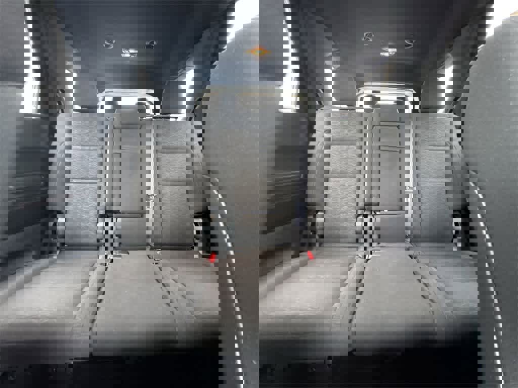 Used 2024 Dodge Durango GT image 13