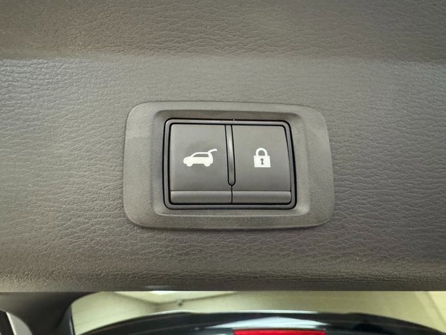 New 2025 Mitsubishi Outlander AWD image 26