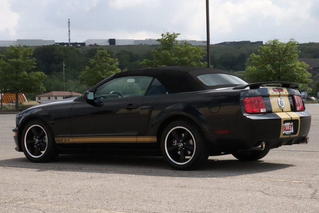 Used 2007 Ford Mustang GT image 6