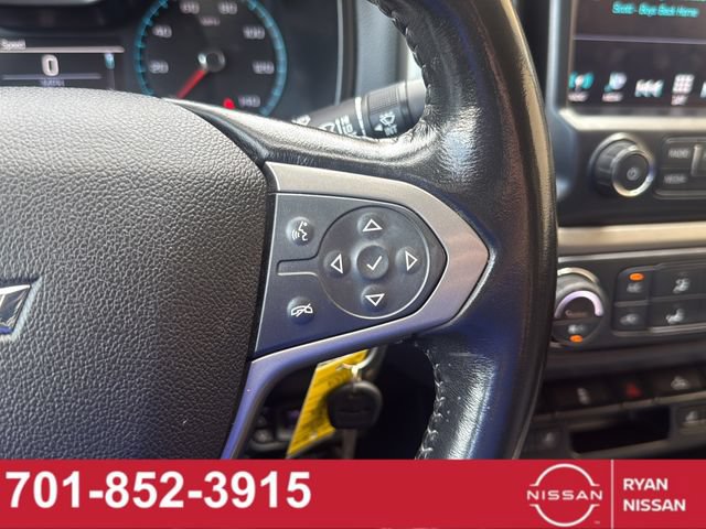 Used 2017 Chevrolet Colorado Z71 AWD/4WD image 10