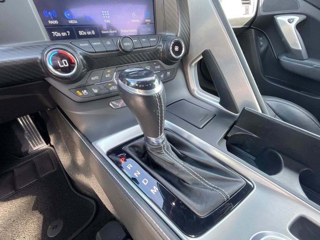Used 2019 Chevrolet Corvette Stingray Coupe RWD image 16