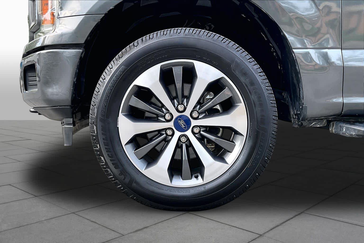 Used 2019 Ford F150 XL w/ Equipment Group 101A Mid AWD/4WD image 11
