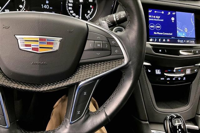 Used 2024 Cadillac XT5 Sportv w/ LPO, Floor Liner Package image 26