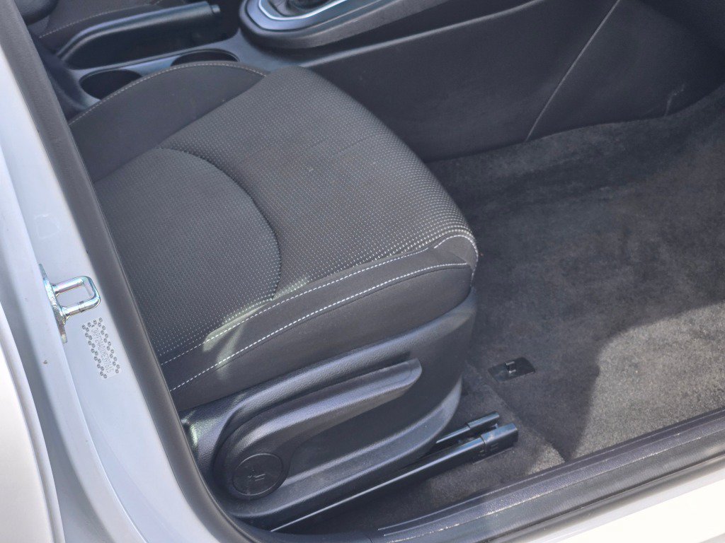 Used 2021 Kia Forte Sedan FWD image 8
