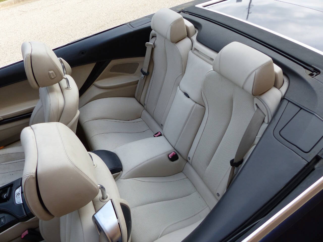 Used 2012 BMW 650i Convertible RWD image 47