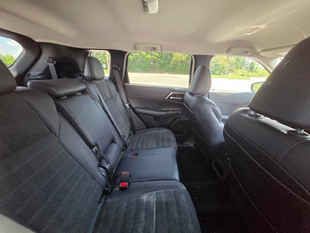 Used 2024 Mitsubishi Outlander SE AWD/4WD image 8