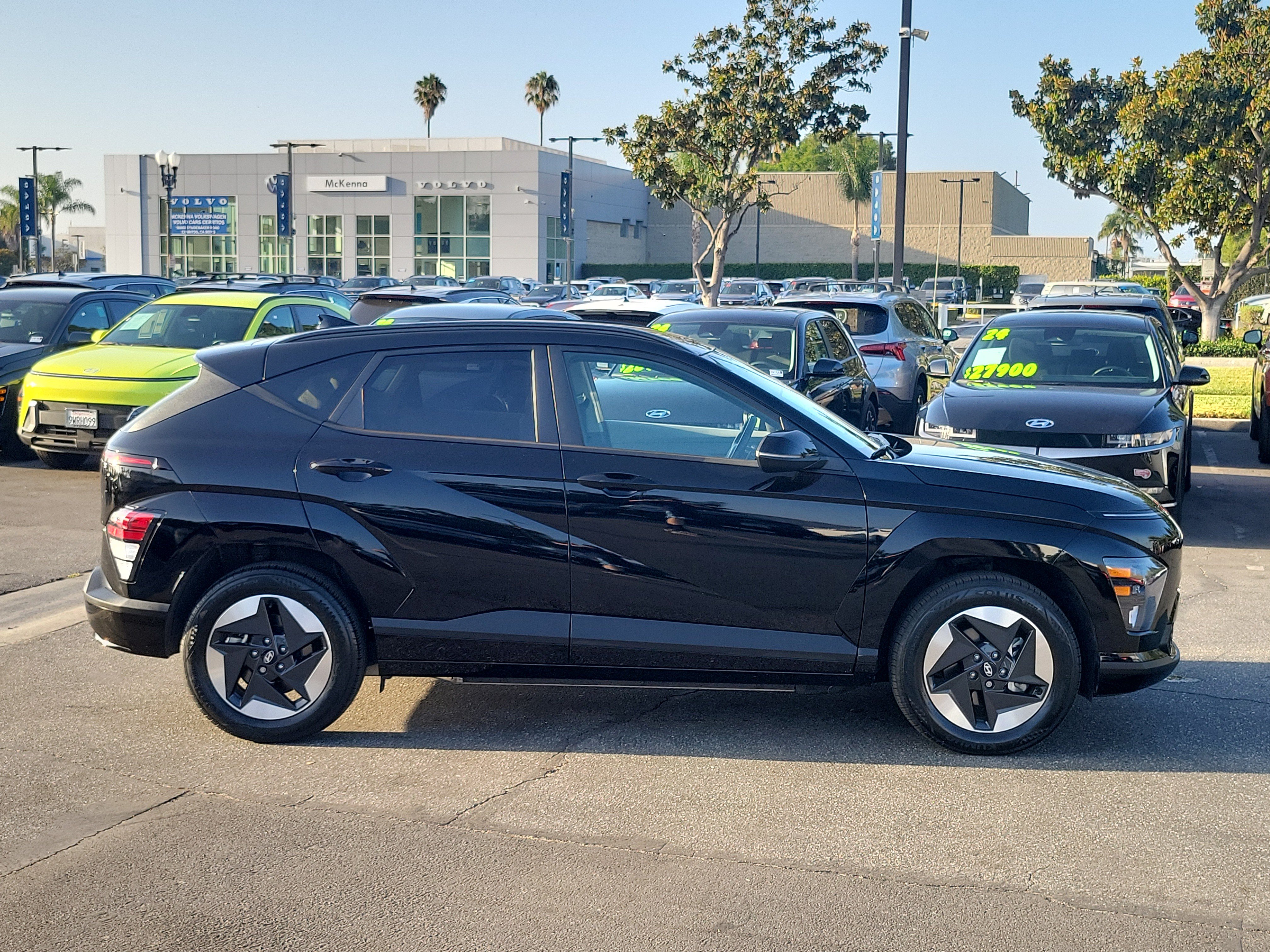Certified 2024 Hyundai Kona SEL FWD image 5