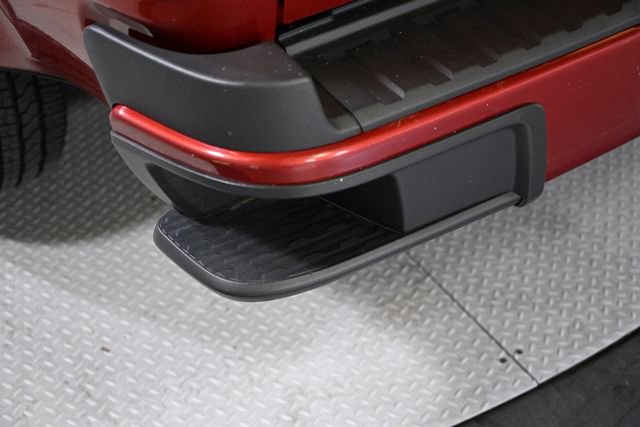 Used 2016 Chevrolet Colorado LT w/ LT Convenience Package image 14