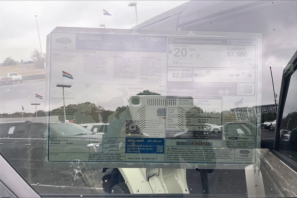 New 2025 Ford Bronco Outer Banks image 14