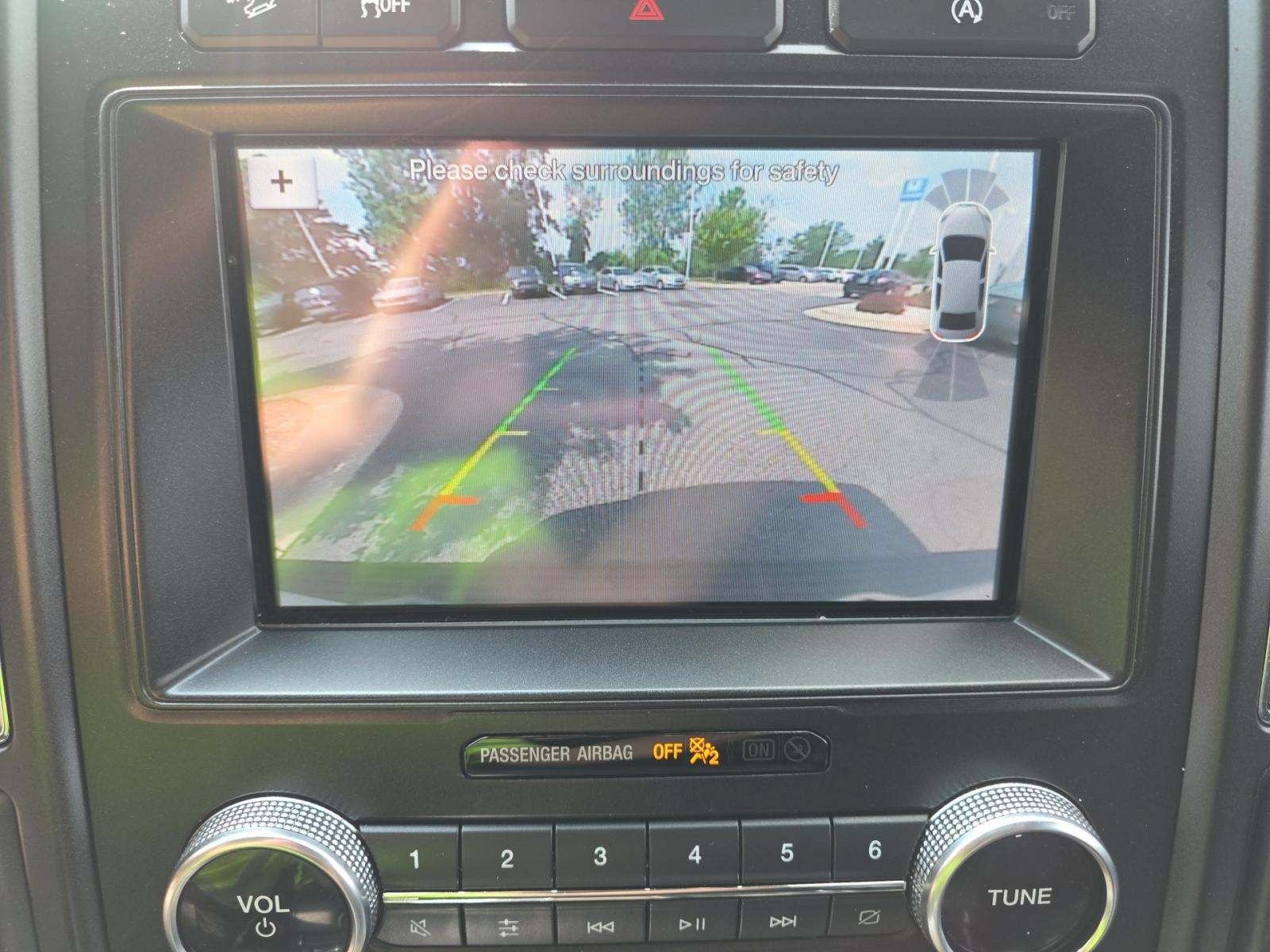 Used 2019 Ford Expedition Max Limited AWD/4WD image 9