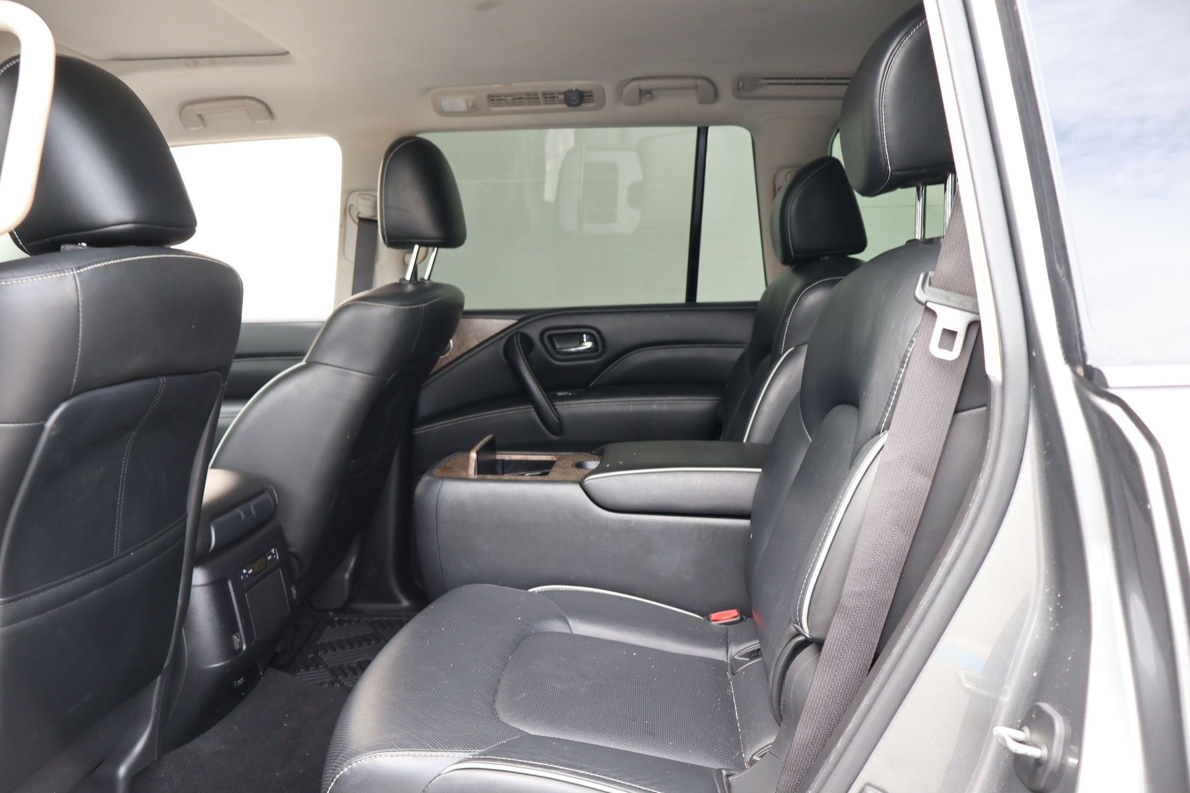Certified 2021 INFINITI QX80 Premium Select w/ Cargo Package RWD image 17