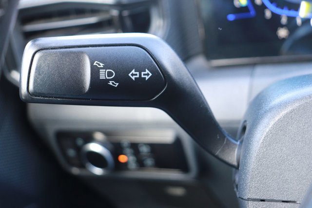 Used 2024 Ford Mustang Convertible image 24