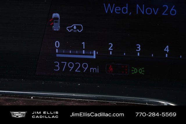 Used 2023 Cadillac Escalade ESV Sport Platinum w/ LPO, ONYX Package image 10