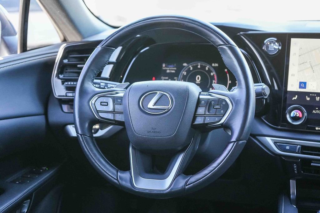 Used 2024 Lexus RX 350 Premium image 16