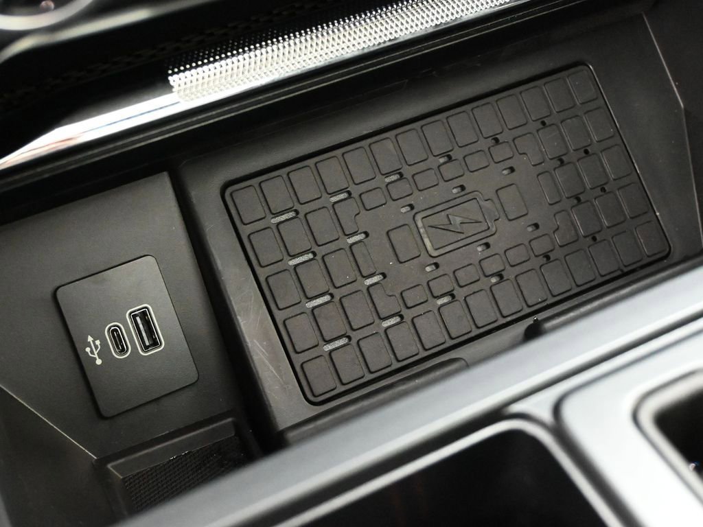 Used 2025 Ford F150 Raptor w/ Equipment Group 803A Raptor R image 24