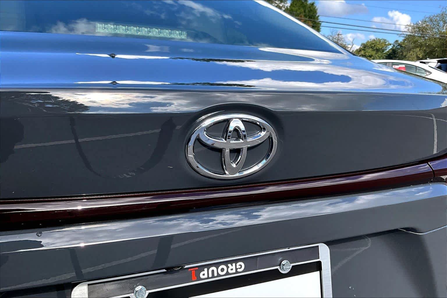 Certified 2026 Toyota Corolla LE FWD image 31