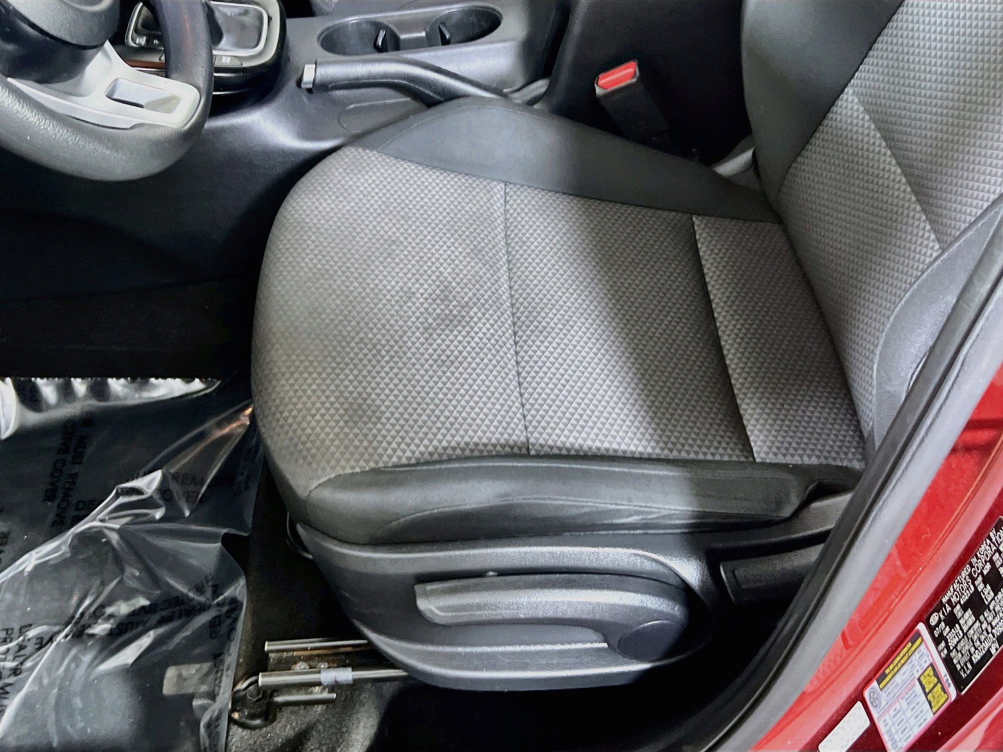 Used 2020 Kia Soul LX FWD image 18