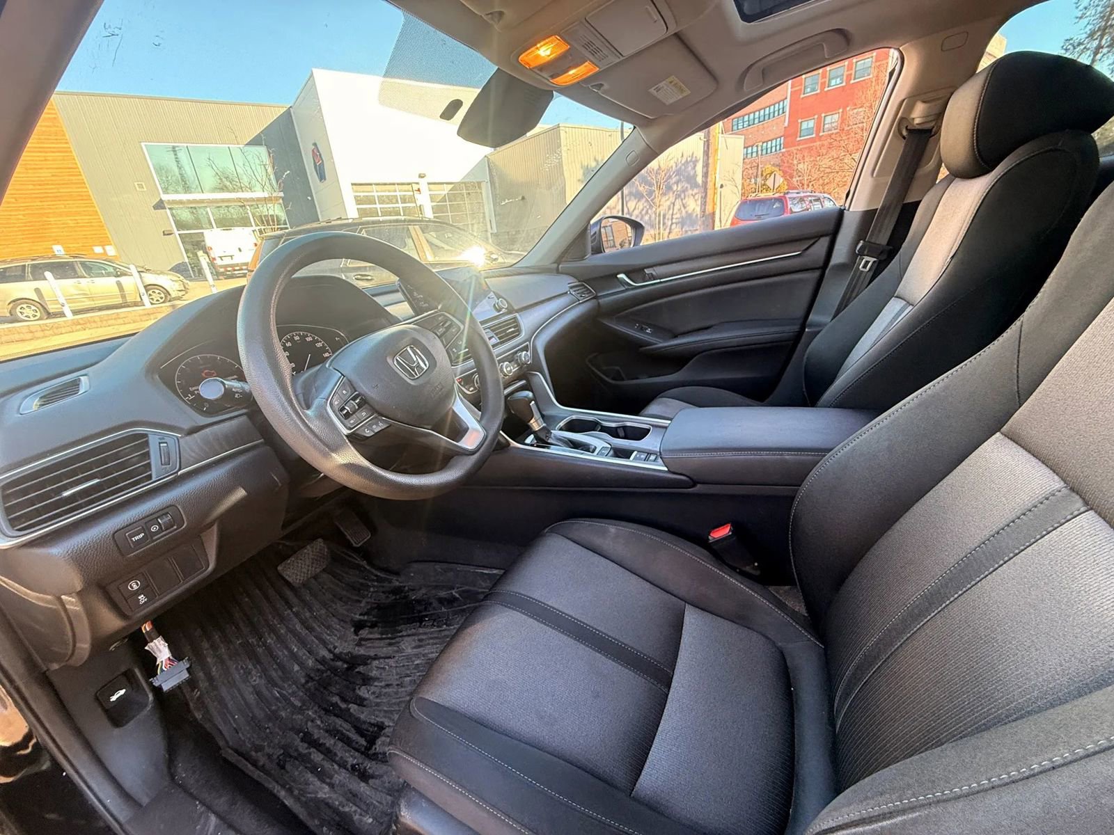 Used 2020 Honda Accord EX image 12