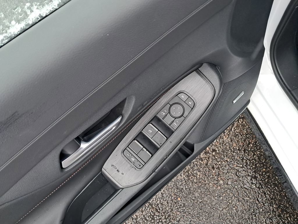 New 2026 Nissan Sentra SR w/ SR Premium Package image 50