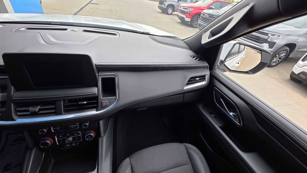Used 2024 Chevrolet Tahoe LS w/ Driver Alert Package AWD/4WD image 18
