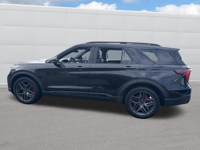 Used 2026 Ford Explorer ST w/ Sun And Sound Package AWD/4WD video 2