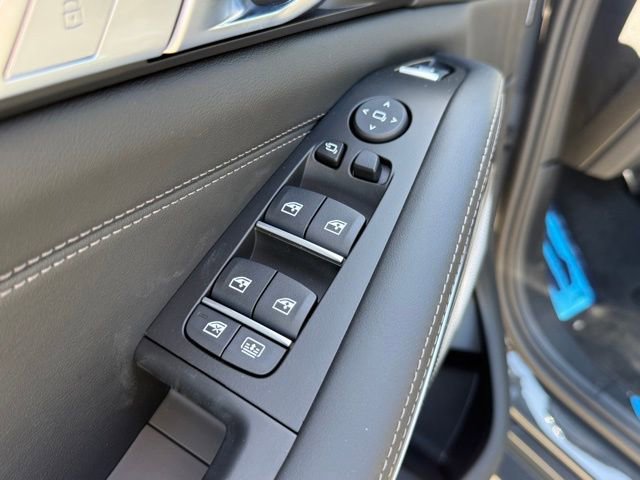 New 2026 BMW X7 M60i image 16