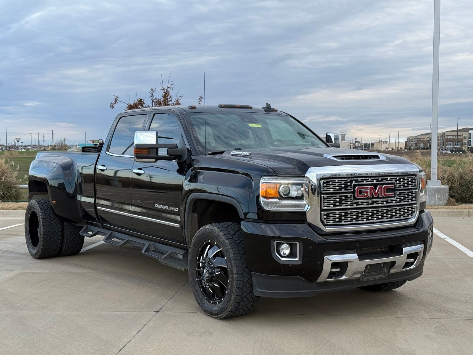 Used 2018 GMC Sierra 3500 Denali w/ Duramax Plus Package image 1