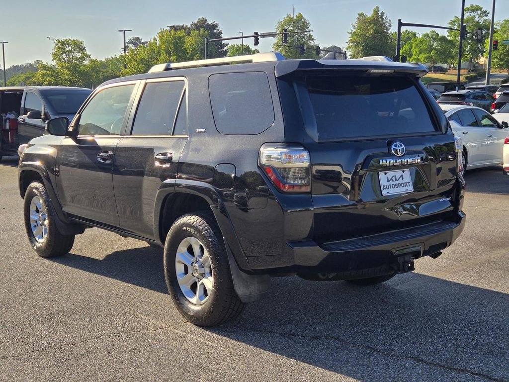 Used 2018 Toyota 4Runner SR5 image 10