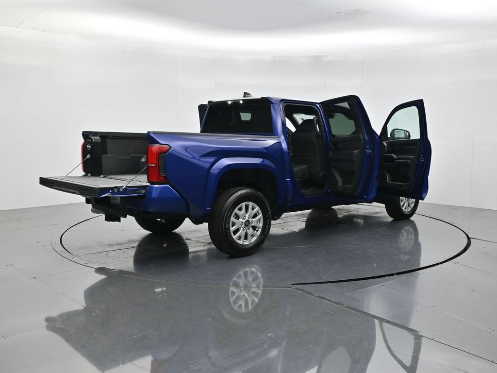 Used 2025 Toyota Tacoma SR5 RWD image 52