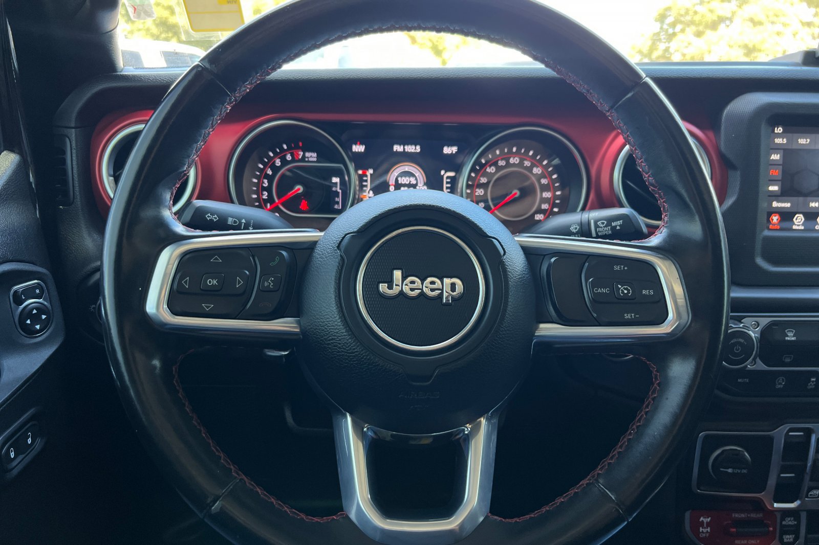 Used 2021 Jeep Gladiator Rubicon w/ Trailer Tow Package AWD/4WD image 22