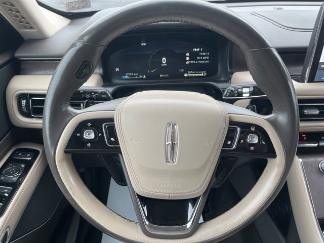 Used 2023 Lincoln Aviator Reserve w/ Equipment Group 201A image 27