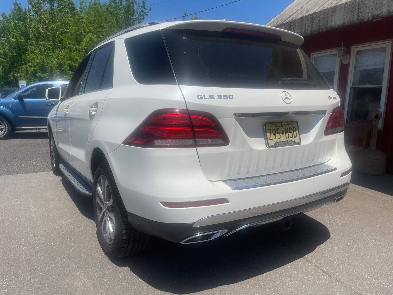 Used 2017 Mercedes-Benz GLE 350 4MATIC image 17