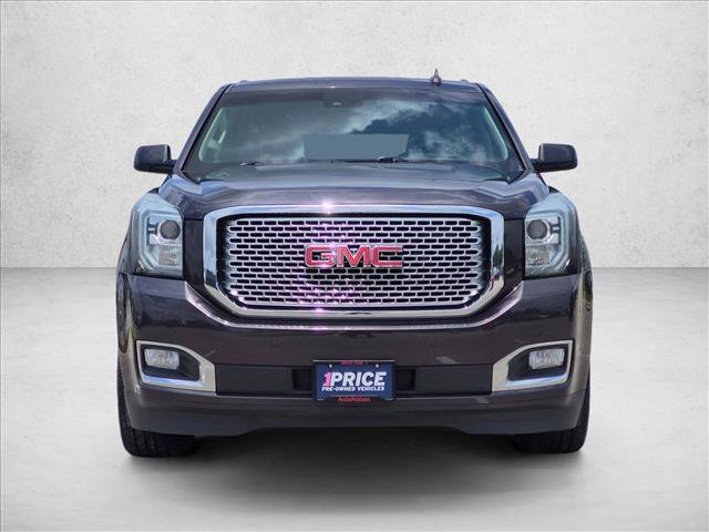Used 2016 GMC Yukon Denali RWD image 2