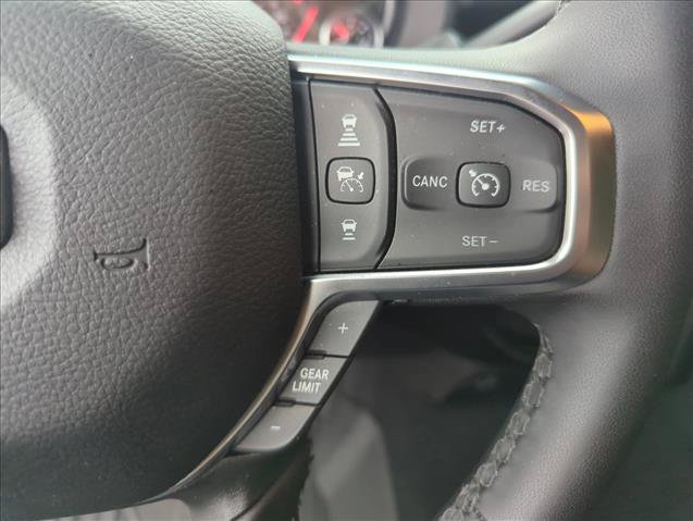 Used 2025 RAM 2500 Big Horn AWD/4WD image 13