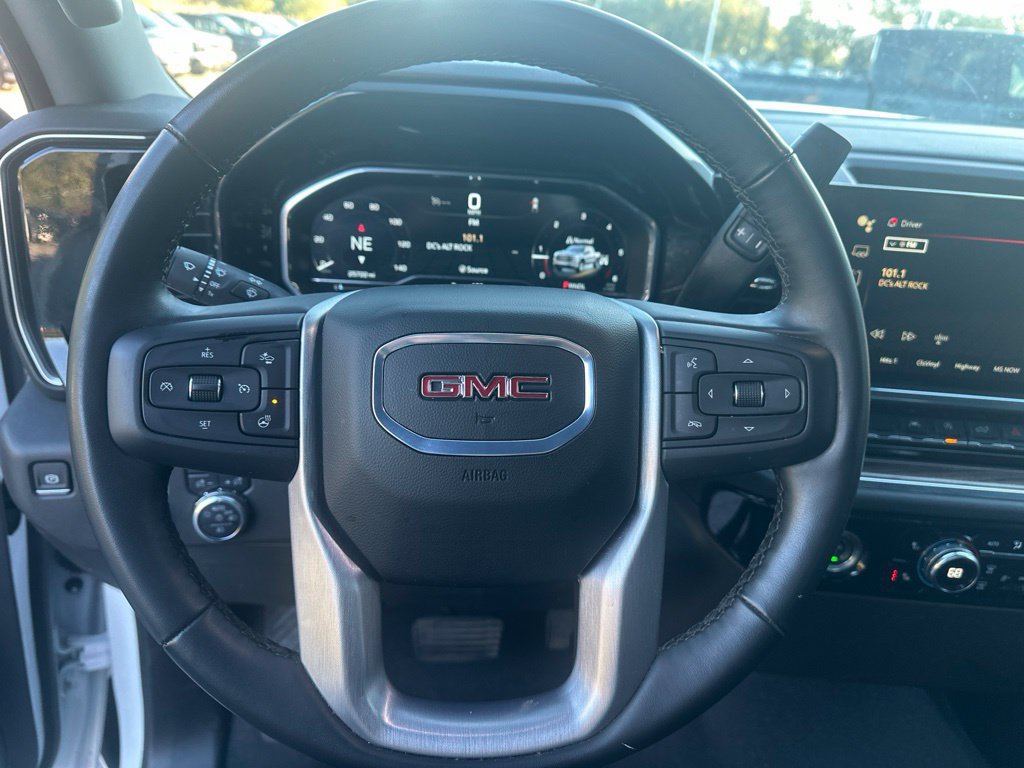 Used 2024 GMC Sierra 1500 Elevation AWD/4WD image 13