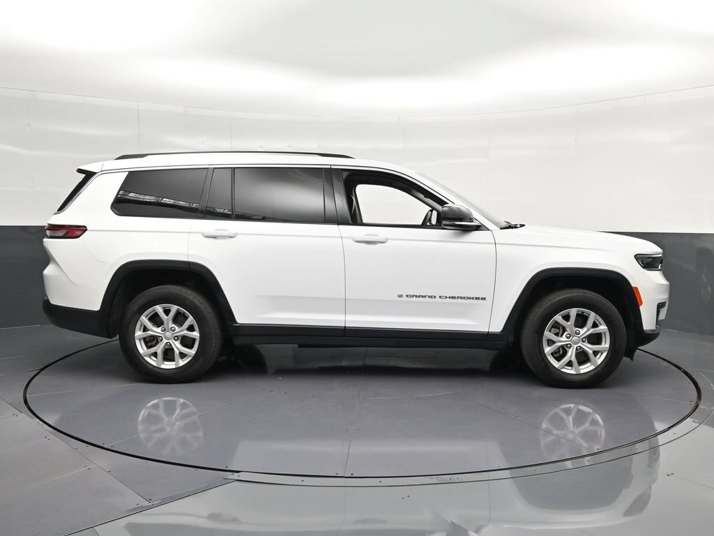 Used 2023 Jeep Grand Cherokee L Limited AWD/4WD image 4
