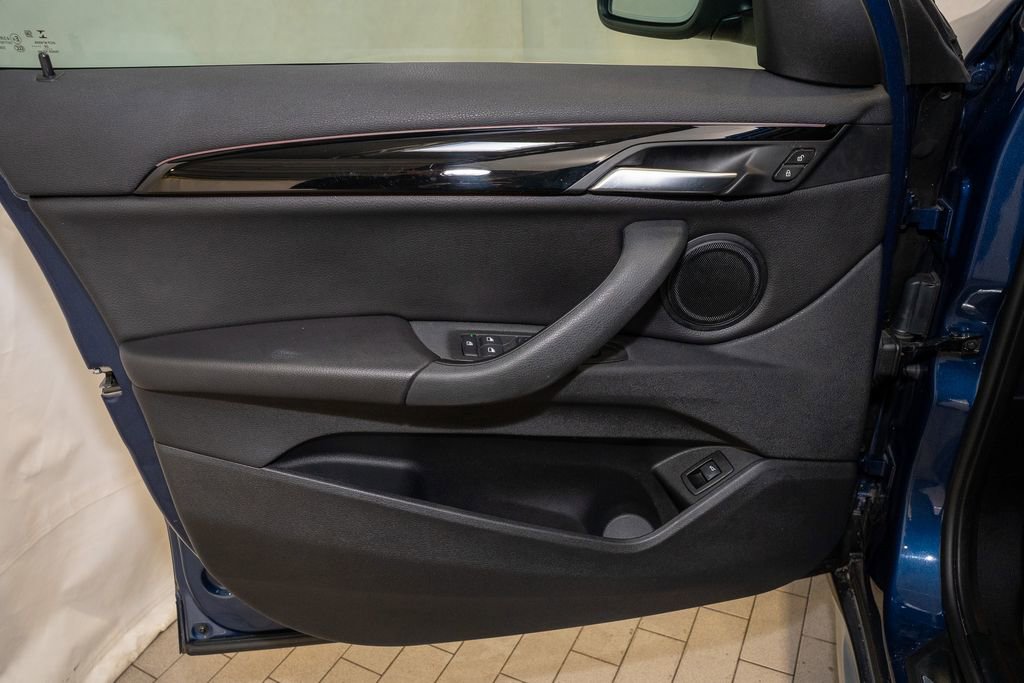 Used 2021 BMW X1 xDrive28i w/ Convenience Package image 13