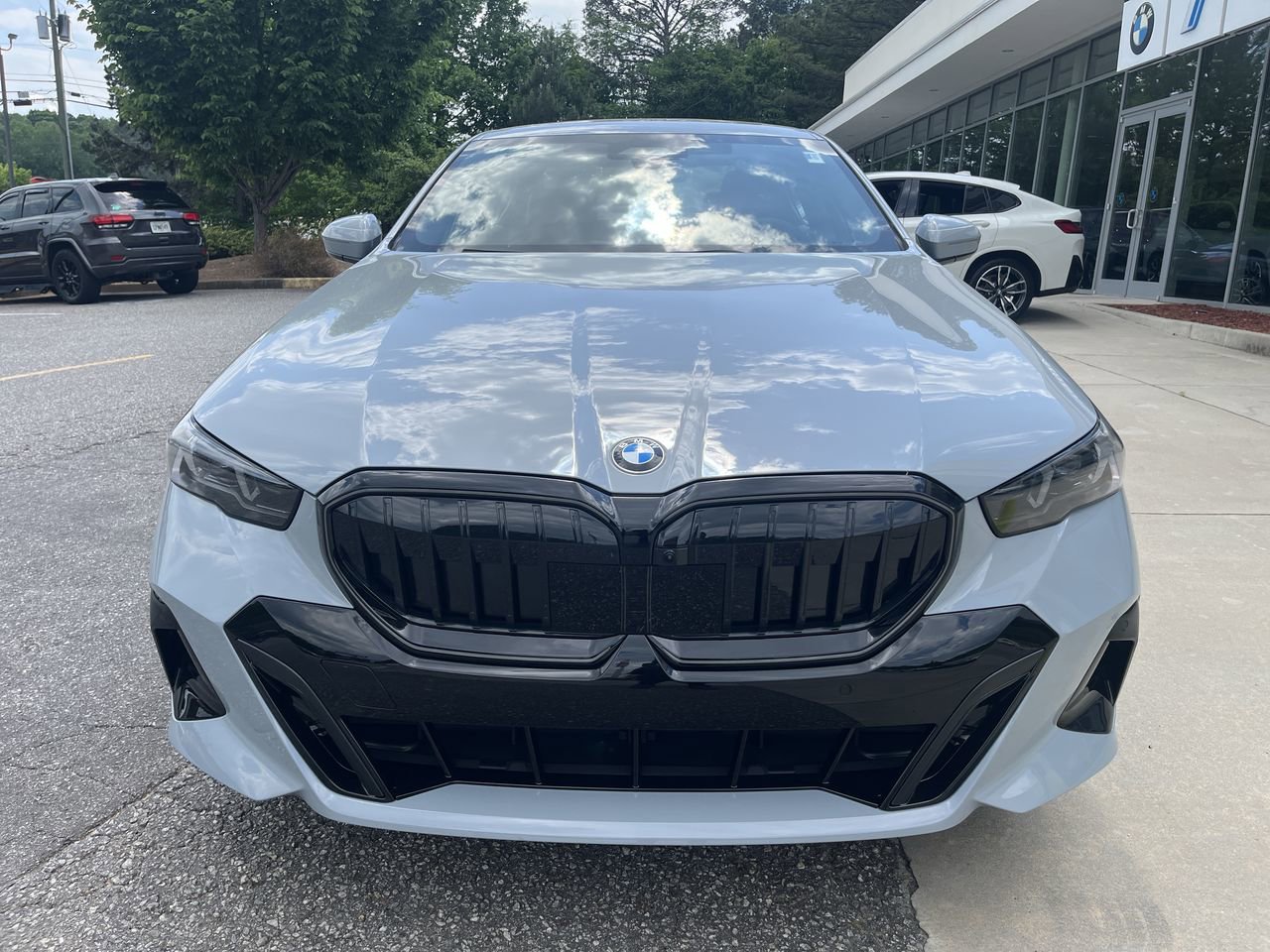 New 2026 BMW 530i xDrive w/ M Sport Package AWD/4WD image 10