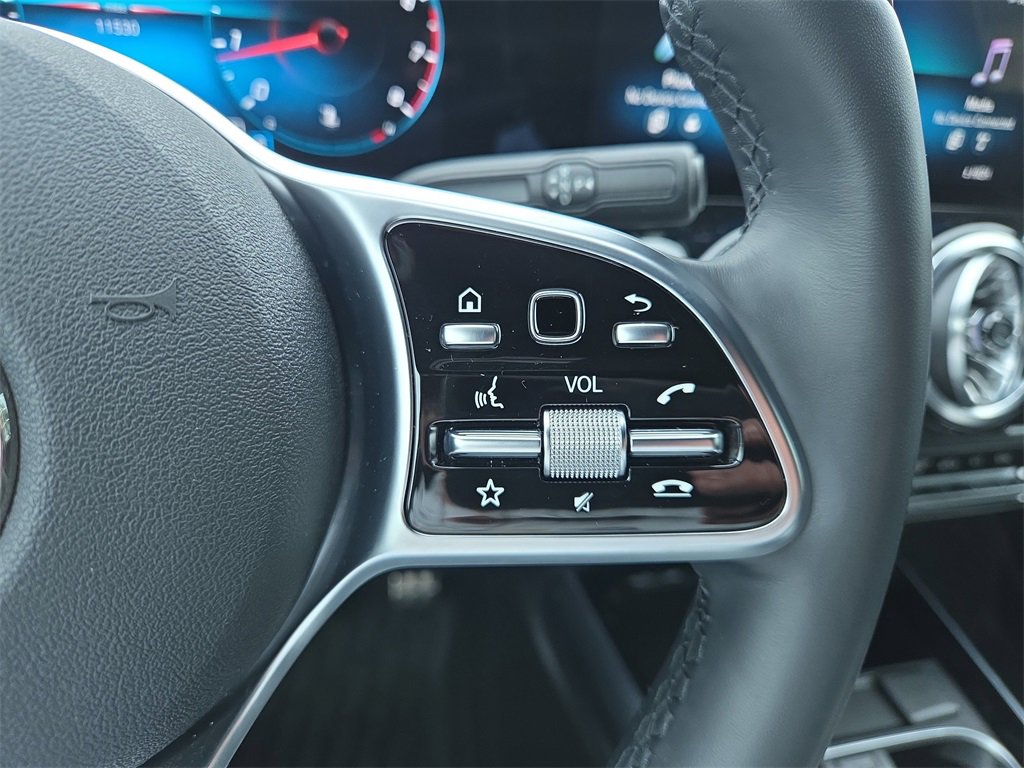 Certified 2023 Mercedes-Benz GLA 250 4MATIC image 22