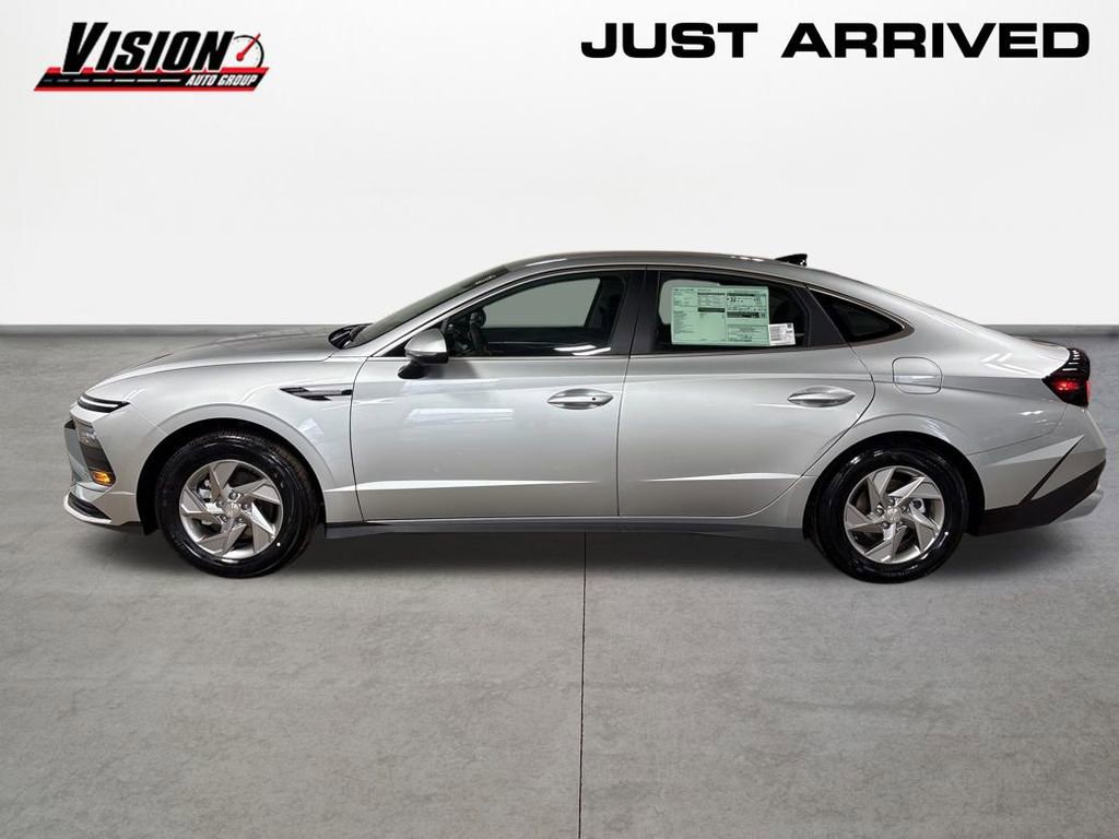 New 2026 Hyundai Sonata SE FWD image 8