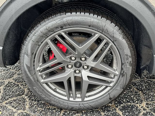 New 2026 Ford Explorer ST w/ Sun And Sound Package AWD/4WD image 11