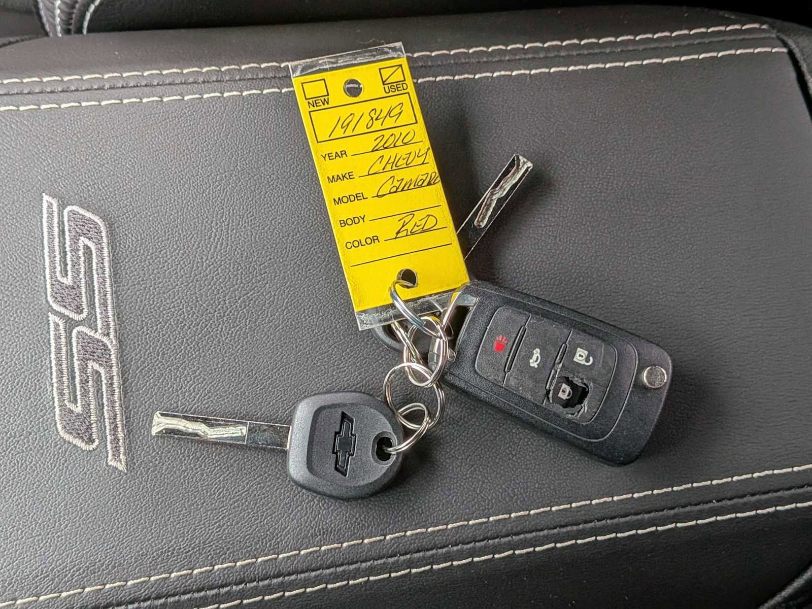 Used 2010 Chevrolet Camaro SS w/ RS Package image 30