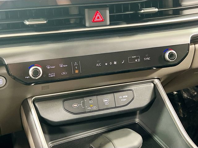 New 2026 Kia Carnival image 16