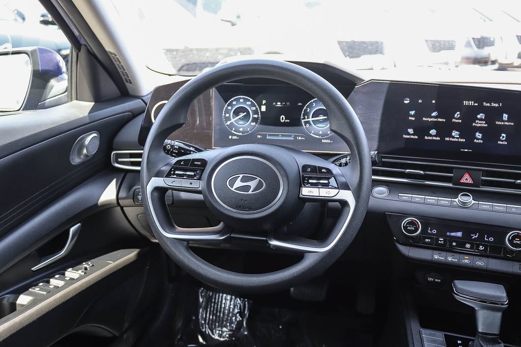Used 2024 Hyundai Elantra SEL FWD image 15