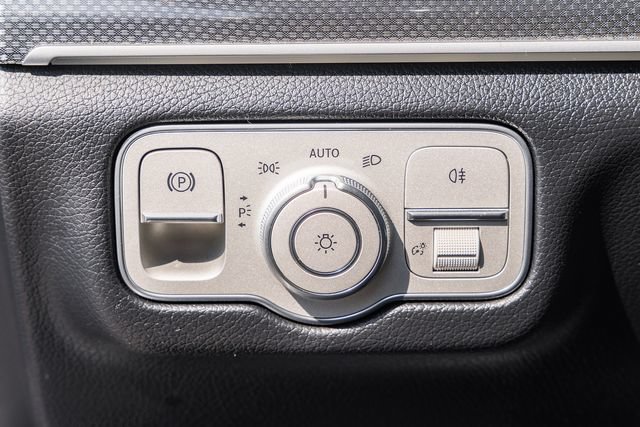 Used 2022 Mercedes-Benz GLS 450 4MATIC image 46