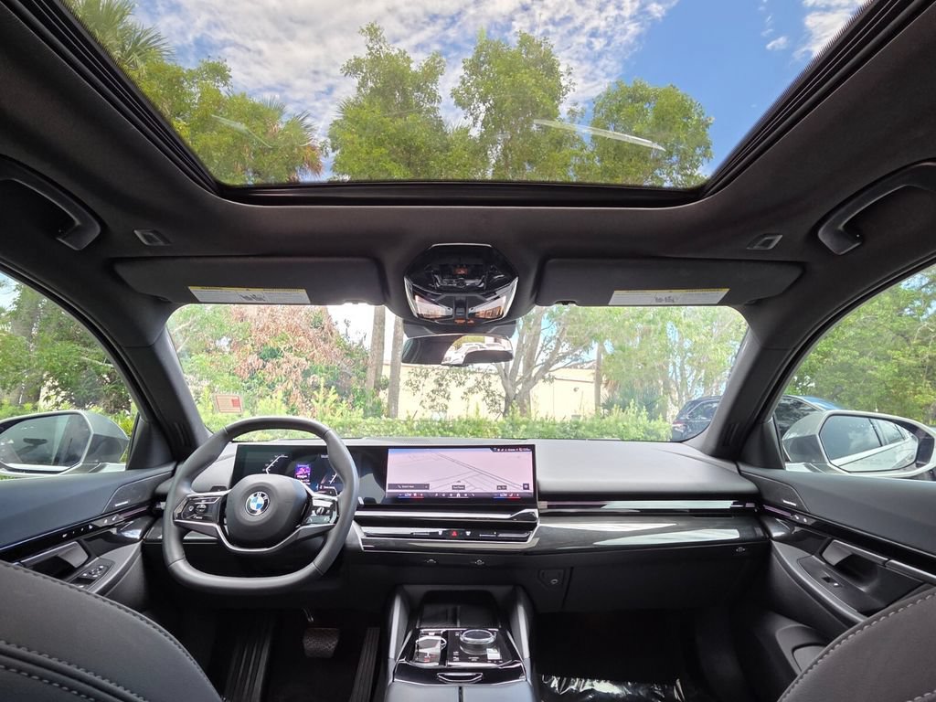 Used 2024 BMW 530i xDrive w/ Premium Package AWD/4WD image 24