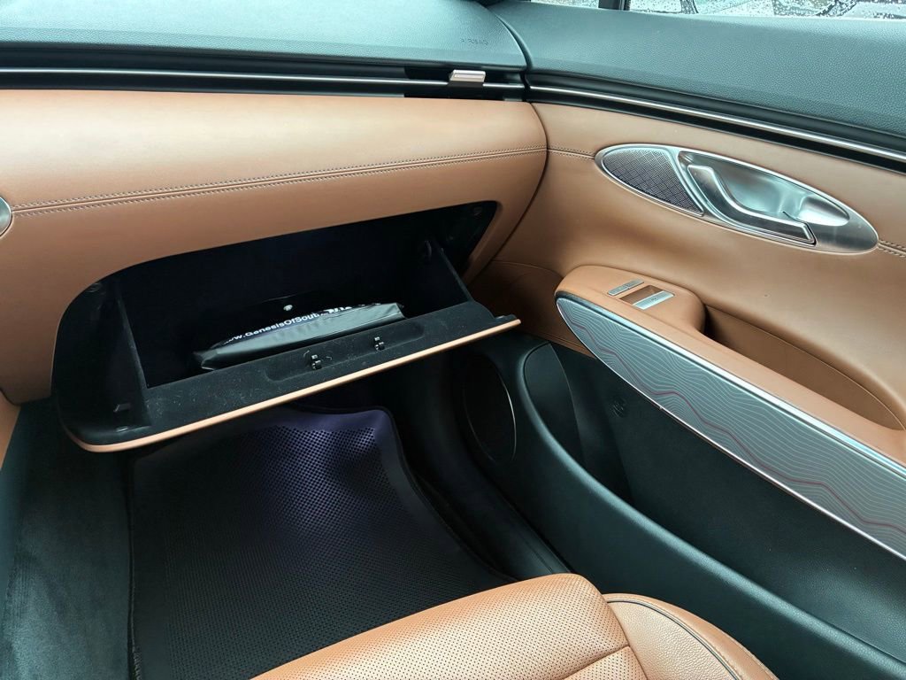 Used 2023 Genesis GV70 2.5T w/ Advanced Package image 41